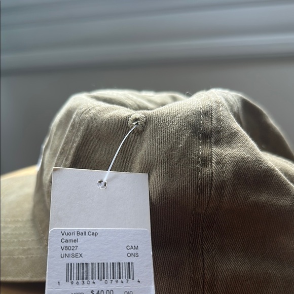 Vuori Baseball Hat - Picture 3 of 4